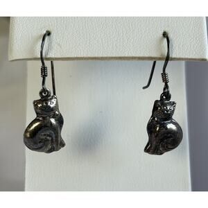 Cute Whimsical 3D Sterling Silver Dangle Kitty Earrings.By Madison Studio
